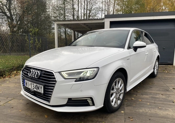 Audi A3 cena 68900 przebieg: 64500, rok produkcji 2016 z Włocławek małe 211
